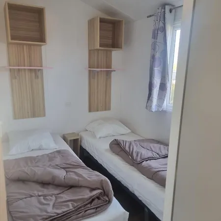 Parque de Campismo Mobil-home 3 Dans 4 Etoiles
